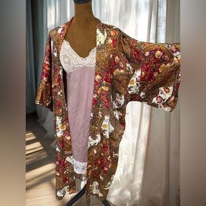 Vintage Silky Paisley Festival Rave Kimono Robe Duster Lounge Casual No Tie